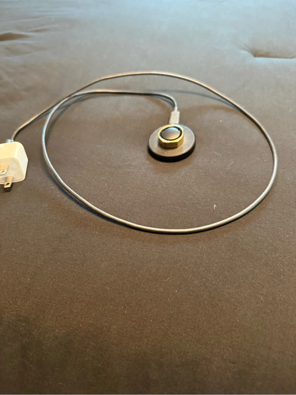 Oura Smart Ring in Metallic Gold